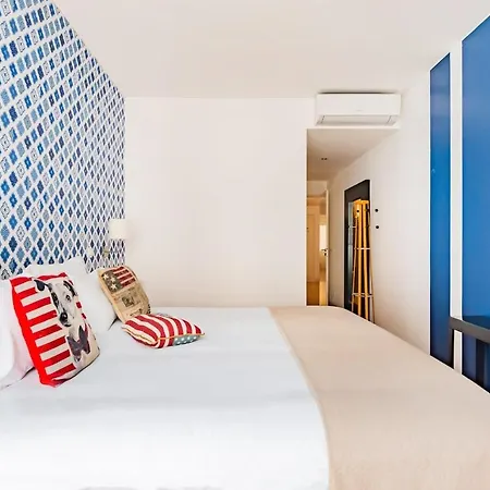 Chiado Mercy Ii Апартаменти Лісабон