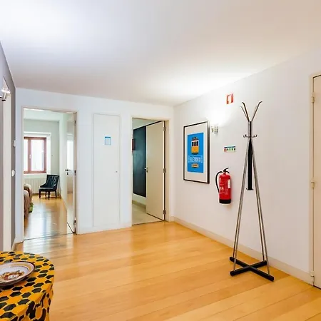 Apartment Mercy Ii, In The Heart Of Chiado
