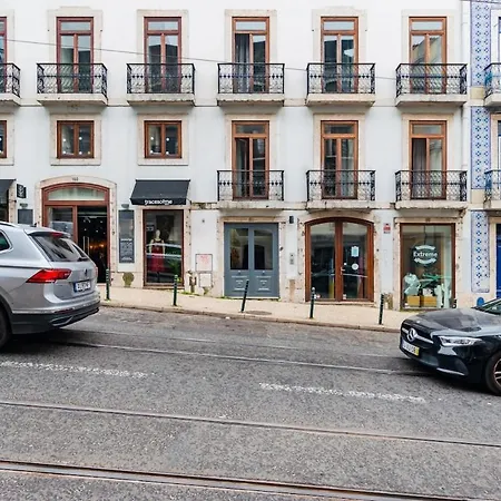 Apartment Mercy Ii, In The Heart Of Chiado