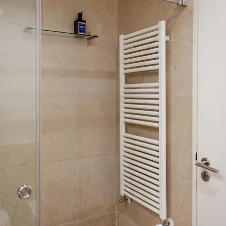 Mercy Ii, In The Heart Of Chiado * Lisbon