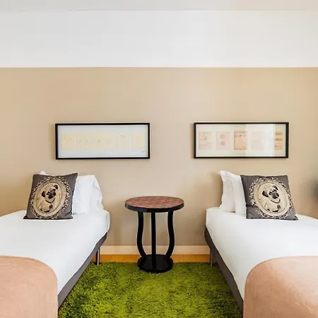 Chiado Mercy Ii Апартаменти